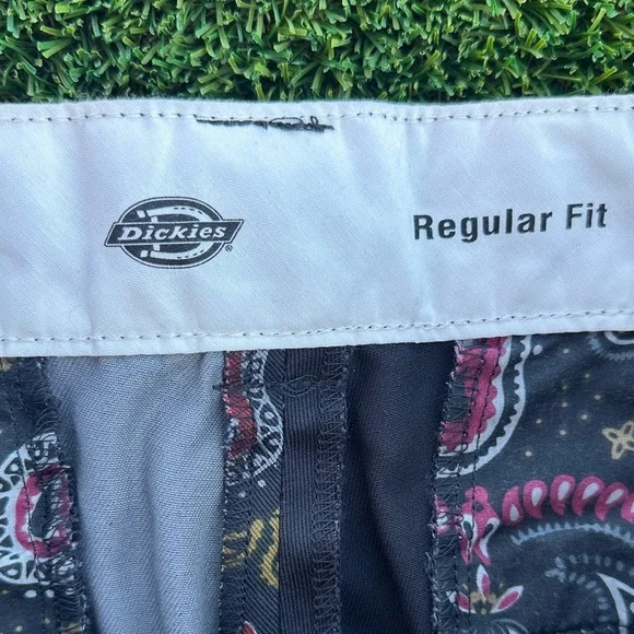 Dickies Men's Navy Cargo Pants with Paisley Design  BD3 - Picture 3 of 5